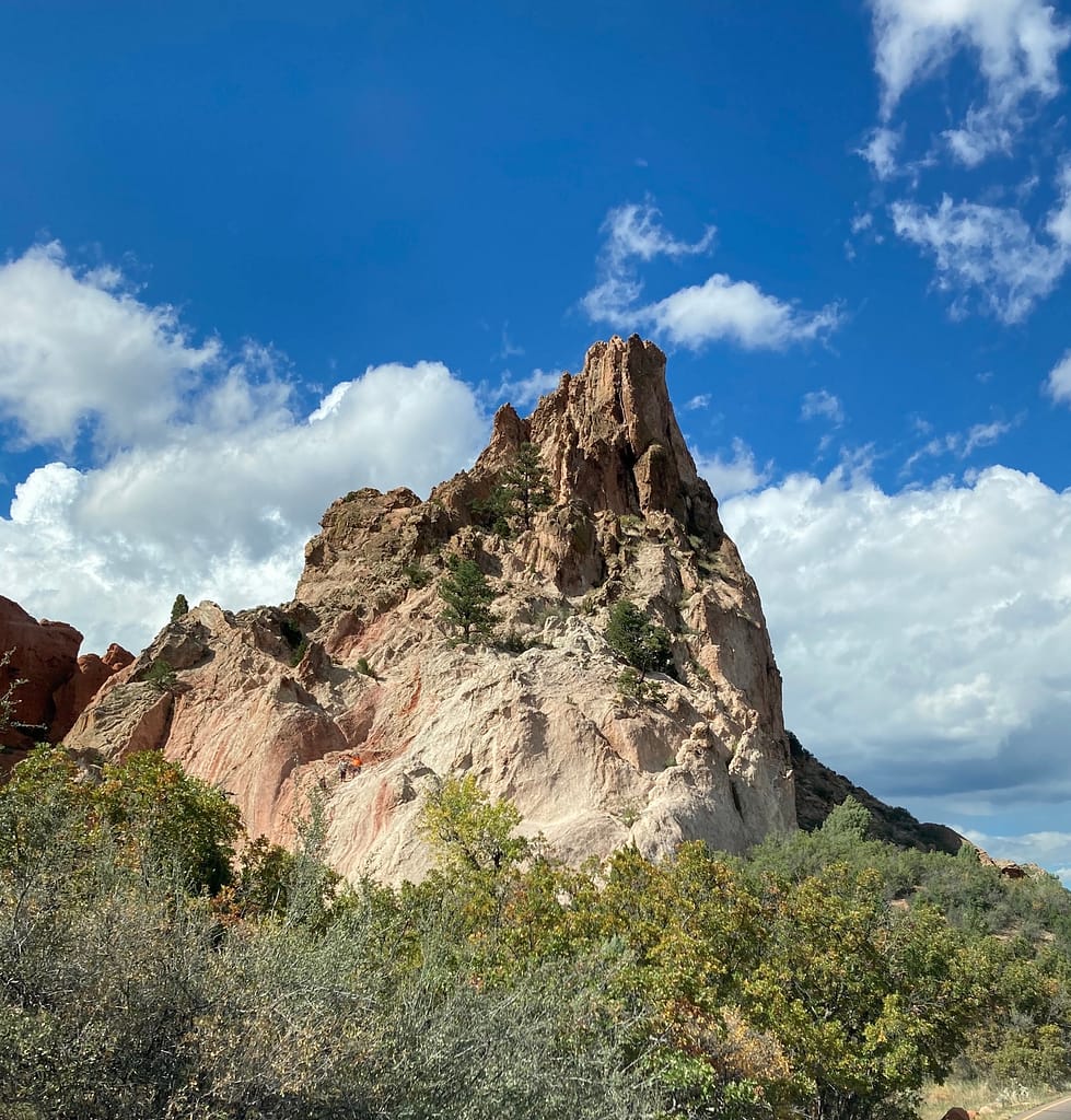 garden-of-the-gods-colorado-co-mountain